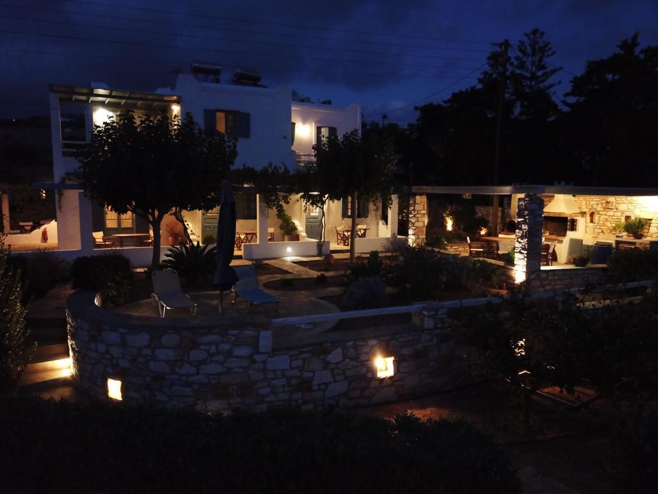 Narkissos Studios Alikí Exterior foto